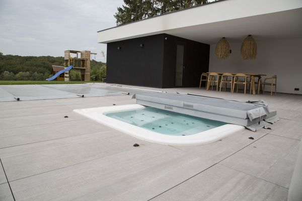 Aménagement SPA Jacuzzi - Neufgrange - Moselle