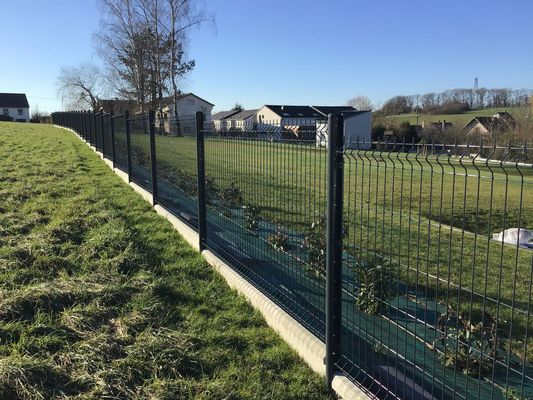 Clotures grillages rigides en Moselle