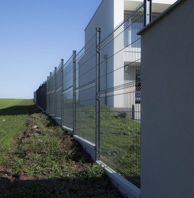 Clotures grillages rigides en Moselle